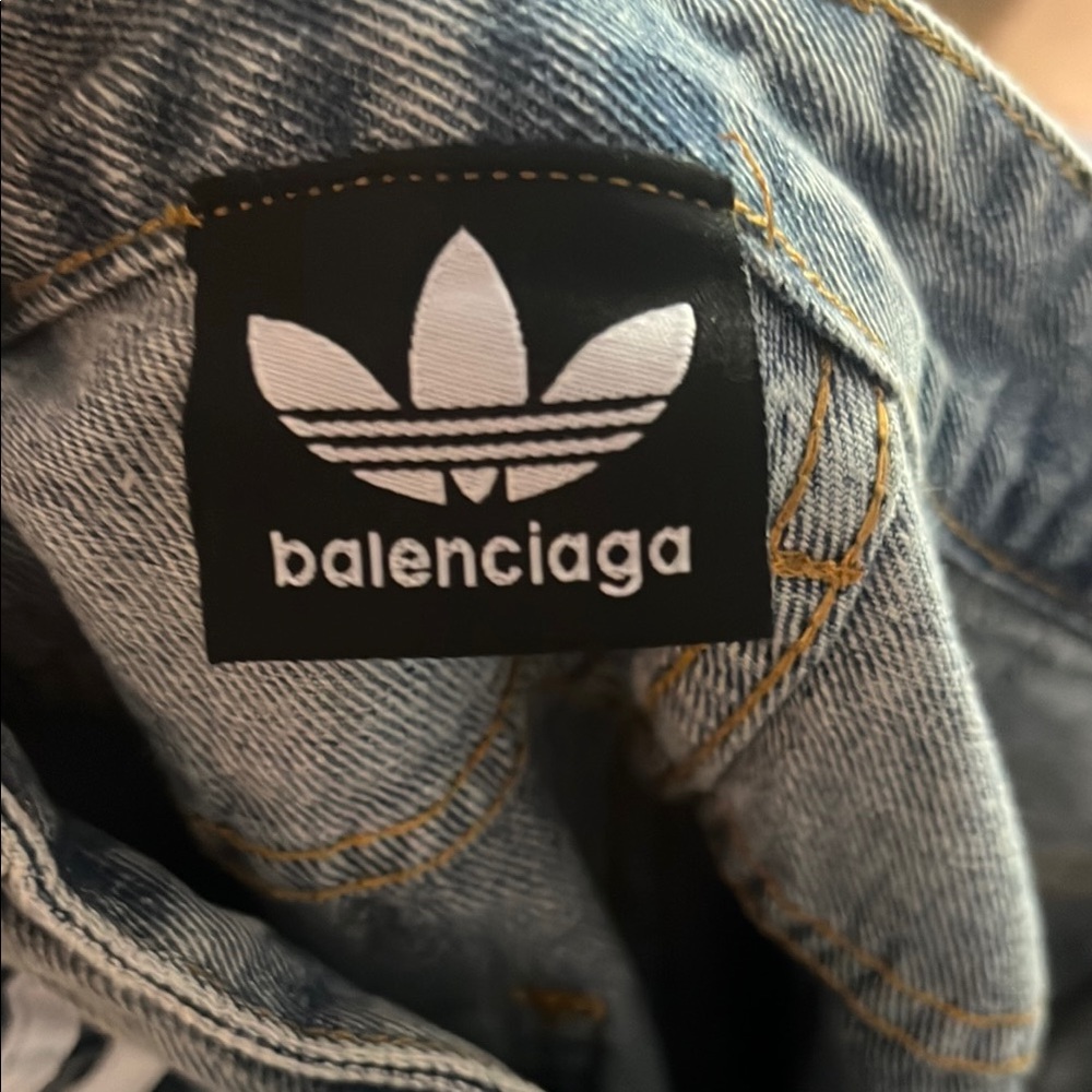 Balenciaga x Adidas Men's Jeans with White Side Stripes - Picture 2 of 4